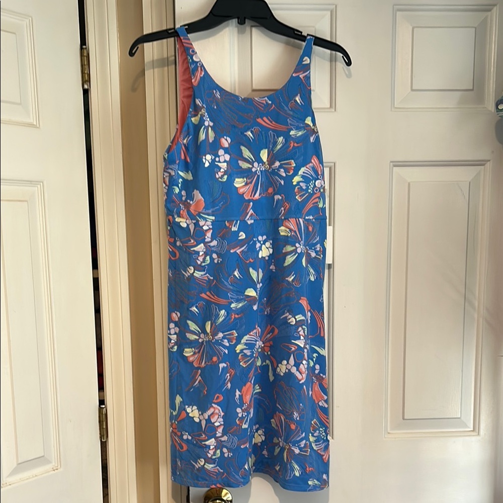 Carve Designs Floral Blue Sleeveless Dress sz large. NWT